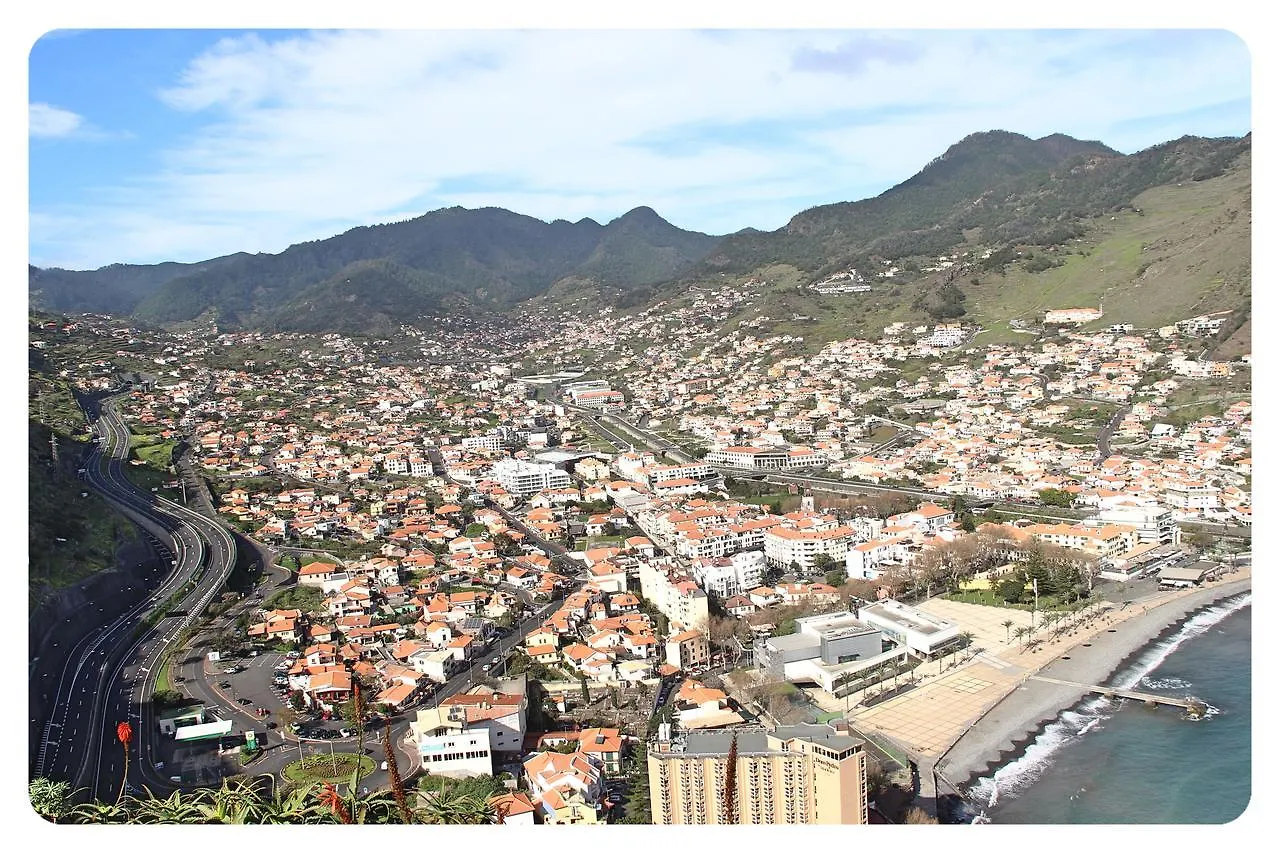 Flats Lago 19 Apartamento Machico  0*, Machico (Madeira)